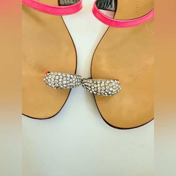 Giuseppe Zannoti Neon Pink Patent Leather rhinestone toe ring flat sandals EU 37 - Picture 2 of 9